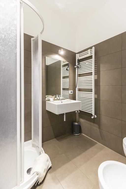 Via Italia Hotell Rho Exteriör bild
